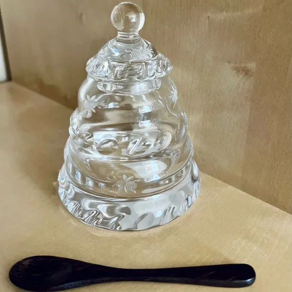 William Yeoward Crystal Buzzy Honey Jar - Picture 4 of 5